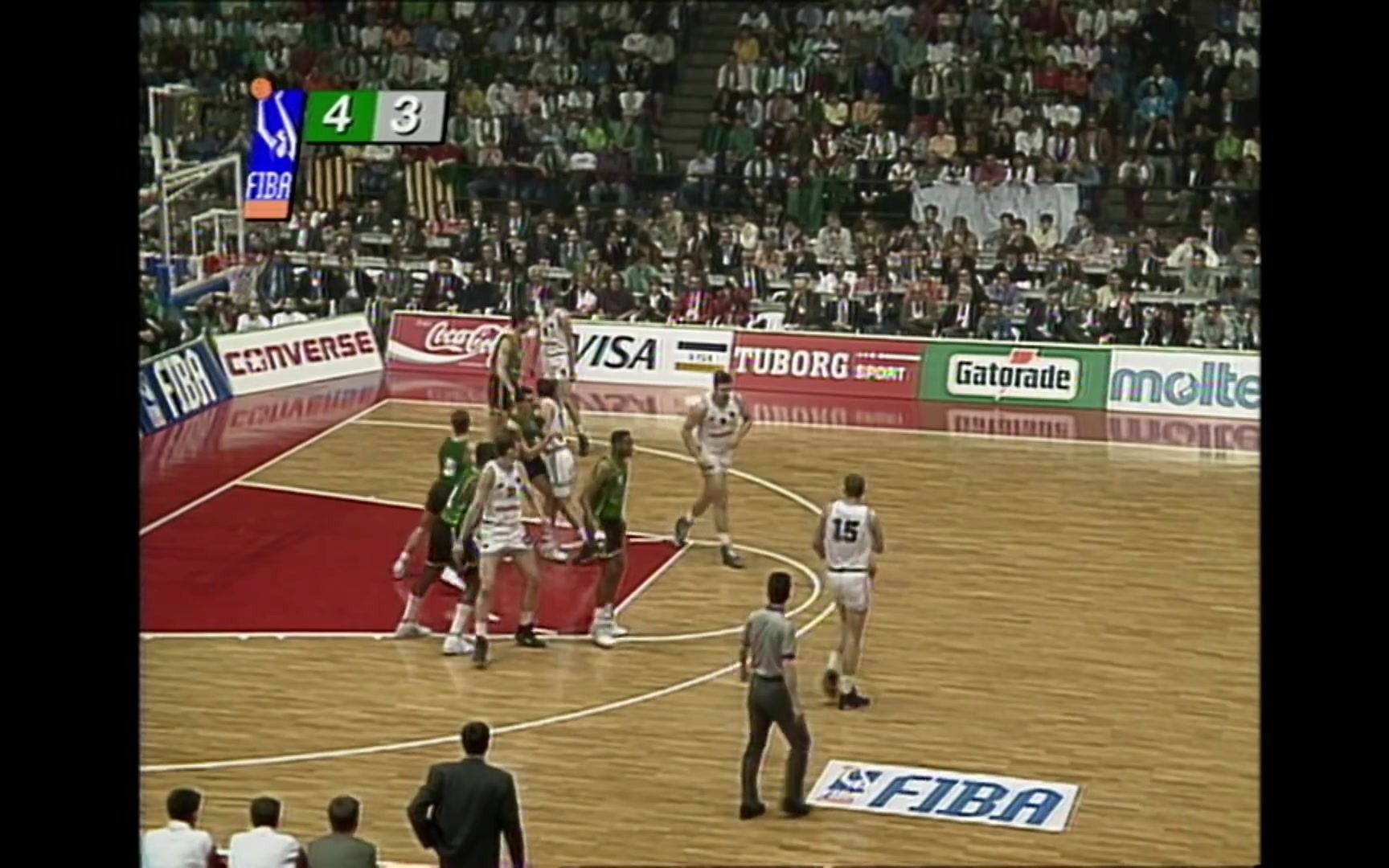 适配更加完 适配更加完